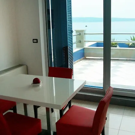 וילה Seaside Luxury With A Swimming Pool Podstrana, Split - 9466 פודסטראנה