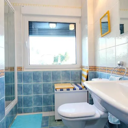 וילה Seaside Luxury With A Swimming Pool Podstrana, Split - 9466 פודסטראנה